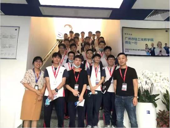 最新名企招聘,最新名企招聘，小巷深處的獨特小店，等你來探索！