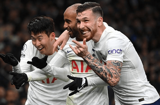 英超熱刺最新排名，探尋自然美景之旅，尋找內(nèi)心的寧?kù)o與平和。