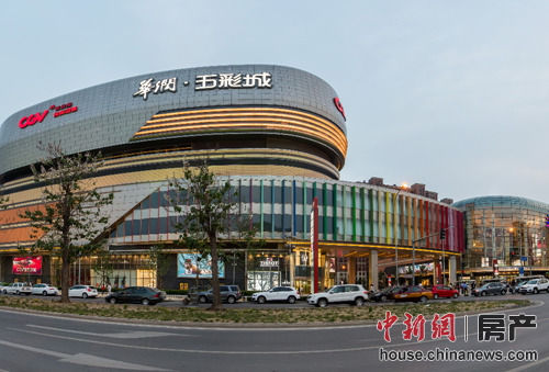 五彩城最新動(dòng)態(tài)，變化世界中的學(xué)習(xí)與自信成就之路